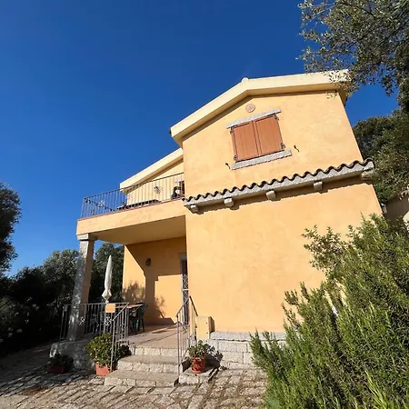 Villa Con Vista Panoramica A Olbia -Levante & Grecale Con Giardino E Parcheggio Apartamento Olbia