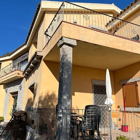 Villa Con Vista Panoramica A Olbia -Levante & Grecale Con Giardino E Parcheggio Ольбия