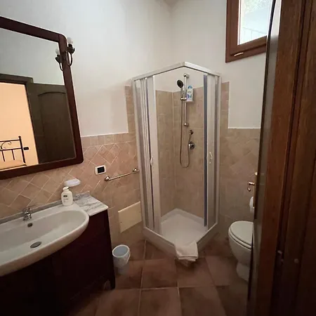 Venti Di - Levante & Grecale * أولبيا