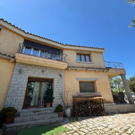 Villa Con Vista Panoramica A Olbia -Levante & Grecale Con Giardino E Parcheggio شقة *