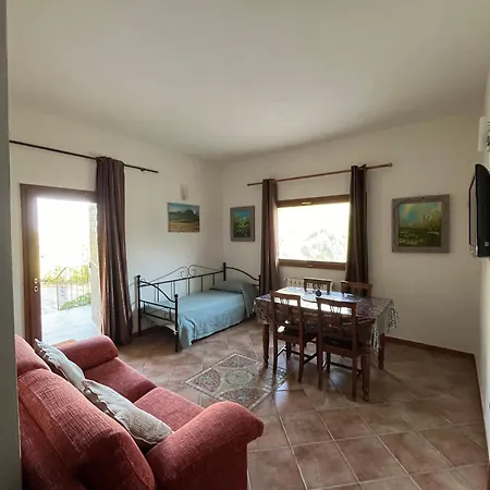 Venti Di - Levante & Grecale * أولبيا