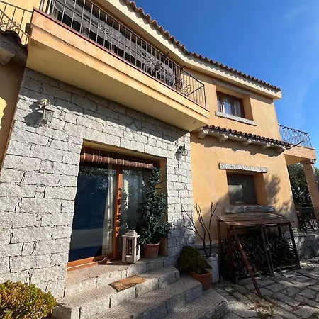 Appartement Con Vista Panoramica A -levante & Grecale Con Giardino E Parcheggio